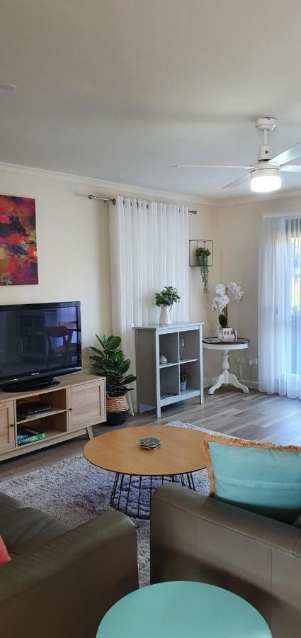 Abalone Guest Accommodation Lakes Entrance Zewnętrze zdjęcie